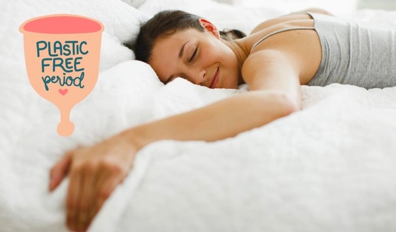 Giải đáp: Có nên dùng cốc nguyệt san khi nằm ngủ không?