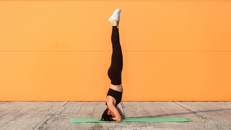 bài tập yoga Headstand