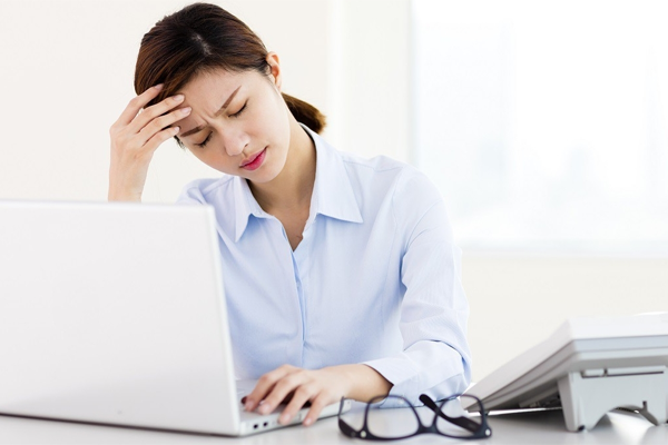 Căng thẳng là nguyên nhân của chậm kinh và ra máu nâu